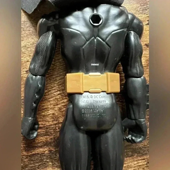 2016 DC Comics by Mattel | Justice League Stealth Shot Batman action figure. - Picture 4 of 11